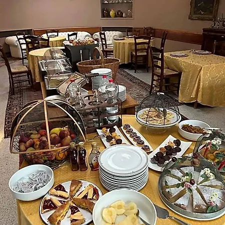 Hotel San Gerolamo 3*
